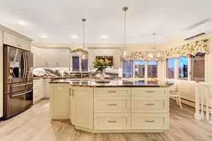 2660 Riverside Dr, Wantagh, NY 11793 - Photo 23