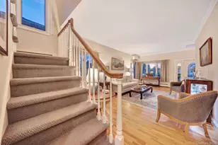 2660 Riverside Dr, Wantagh, NY 11793 - Photo 21