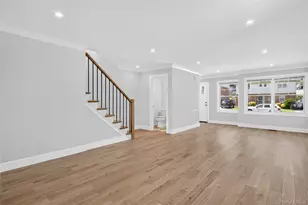 42 Linwood Rd N, Port Washington, NY 11050 - Photo 5