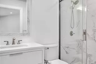 42 Linwood Rd N, Port Washington, NY 11050 - Photo 23