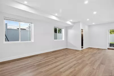 42 Linwood Road N #B, Port Washington, NY 11050 - Photo 29