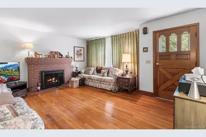 46 Hillis Terrace, Poughkeepsie, NY 12603 - Photo 5