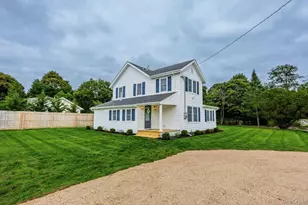 12 Pleasant Ave, Westhampton, NY 11977 - Photo 31