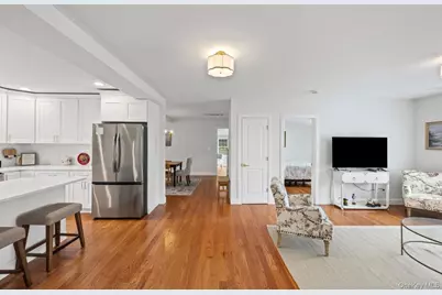 12 Pleasant Avenue, Westhampton, NY 11977 - Photo 11