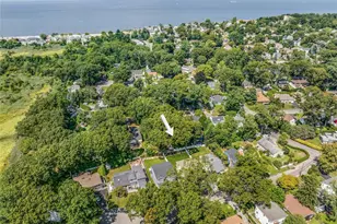 9 Hickory Rd, Bayville, NY 11709 - Photo 27