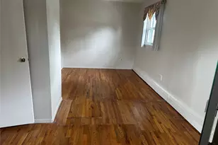 308 Essex St, West Babylon, NY 11704 - Photo 9