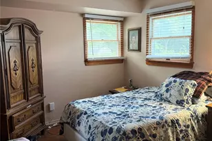 1612 N Gardiner Dr, Bay Shore, NY 11706 - Photo 11