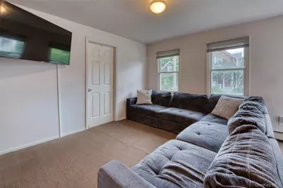 429 Kaplan Avenue, Greenport, NY 11944 - Photo 7