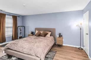 282 Fairview Cir, Middle Island, NY 11953 - Photo 11