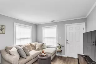 282 Fairview Cir, Middle Island, NY 11953 - Photo 3