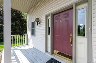 25 Rachel Rd, Pleasant Valley, NY 12569 - Photo 3