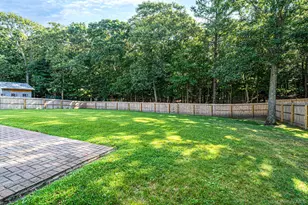 10 Cedar Ln, Medford, NY 11763 - Photo 7