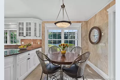 169 Clinton Avenue, Dobbs Ferry, NY 10522 - Photo 21