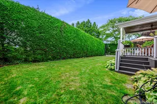 150 Harborview Dr, Massapequa, NY 11758 - Photo 29