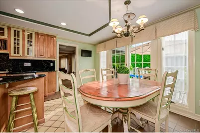 150 Harborview Drive, Massapequa, NY 11758 - Photo 13
