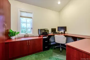 150 Harborview Dr, Massapequa, NY 11758 - Photo 17