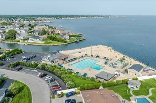 150 Harborview Dr, Massapequa, NY 11758 - Photo 35