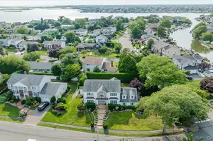 150 Harborview Dr, Massapequa, NY 11758 - Photo 33