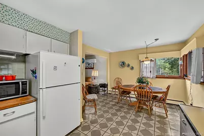 88 Marple Road Extension, Poughkeepsie, NY 12603 - Photo 17
