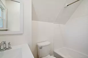 288 Crestwood Ave, Tuckahoe, NY 10707 - Photo 17