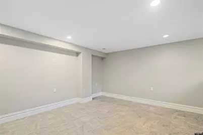 288 Crestwood Avenue, Tuckahoe, NY 10707 - Photo 23