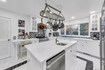 19 Bay Woods Drive, Hampton Bays, NY 11946 - Photo 17