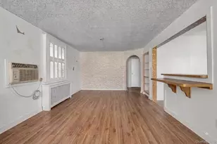 146 Claflin Blvd, Franklin Square, NY 11010 - Photo 5