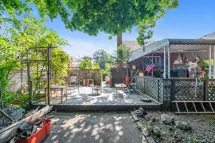 146 Claflin Blvd, Franklin Square, NY 11010 - Photo 29