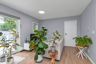 4 Rhame Avenue, East Rockaway, NY 11518 - Photo 9