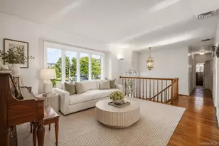 2718 Riverside Dr, Wantagh, NY 11793 - Photo 13