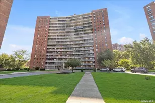 61-45 98th St, Rego Park, NY 11374 - Photo 3