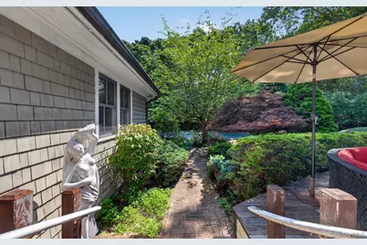 9 Acorn Path, East Quogue, NY 11942 - Photo 41