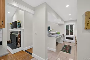 9 Acorn Path, East Quogue, NY 11942 - Photo 13