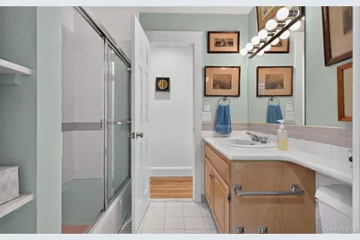 9 Acorn Path, East Quogue, NY 11942 - Photo 29