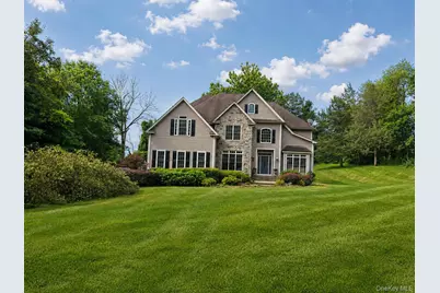 40 Winter Park Drive, Hopewell Junction, NY 12533 - Photo 1