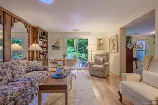 297 Brettonwoods Dr, Coram, NY 11727 - Photo 15