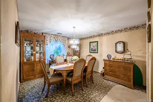 297 Brettonwoods Dr, Coram, NY 11727 - Photo 7