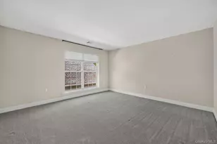 34 Hawthorne Dr, Middletown, NY 10940 - Photo 39