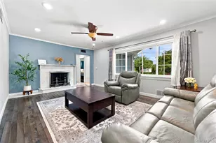 1230 Parkwood Dr, Merrick, NY 11566 - Photo 3