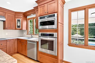 484 N Salem Road, Brewster, NY 10509 - Photo 9