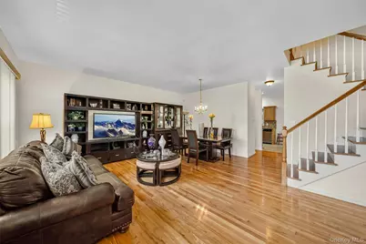 11 Hidden Creek Boulevard, Monroe, NY 10950 - Photo 7