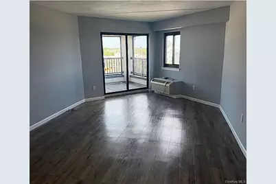 725 Miller Avenue #410, Freeport, NY 11520 - Photo 7