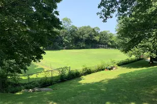 75 McKinley Ave, White Plains, NY 10606 - Photo 23