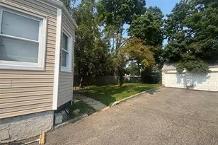 110 N Columbus Ave, Freeport, NY 11520 - Photo 3