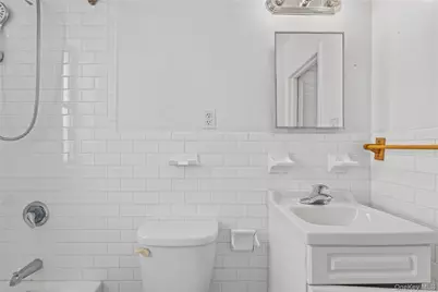 1015 Summit Avenue #4A, Bronx, NY 10452 - Photo 13