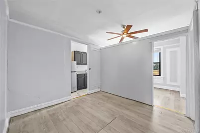1015 Summit Avenue #4A, Bronx, NY 10452 - Photo 5