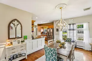 231 Koehl St, Massapequa Park, NY 11762 - Photo 5