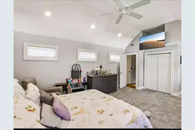 231 Koehl Street, Massapequa Park, NY 11762 - Photo 17