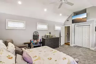 231 Koehl St, Massapequa Park, NY 11762 - Photo 17