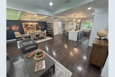 457 Wolf Hill, Dix Hills, NY 11746 - Photo 5